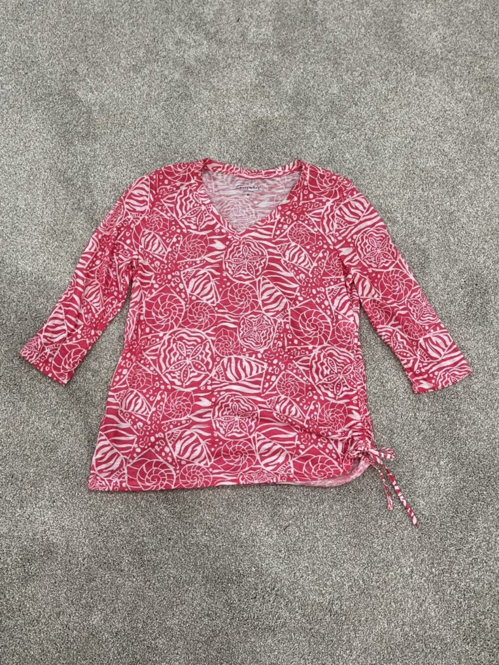 Casey Key Lilly Pulitzer Coral Pink Shell Print 3/4 Sleeve V-Neck Top Medium